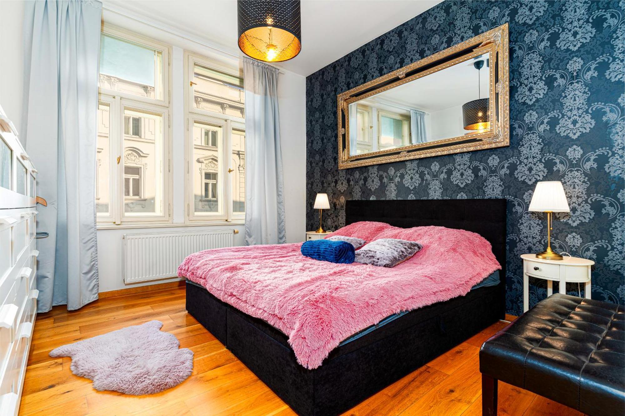 Black Dog Apartment Prag